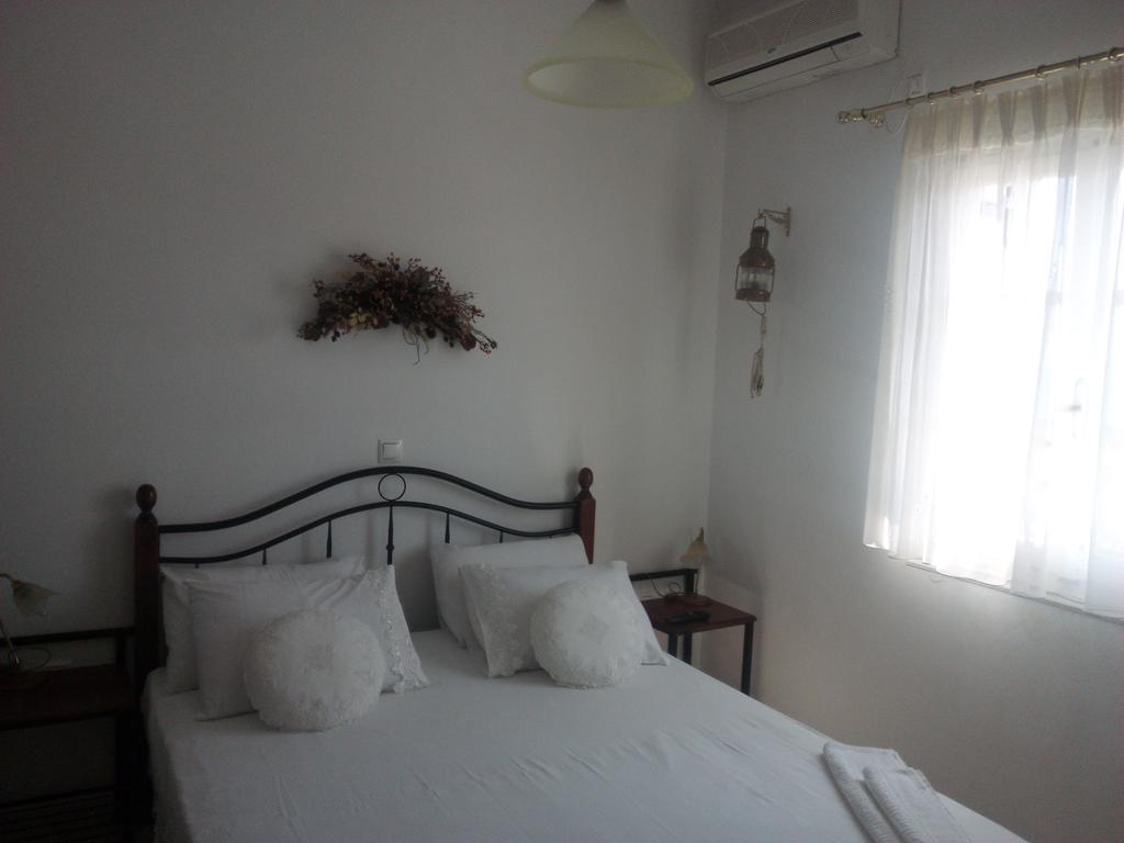 Argilily Studios Kimolos Bilik gambar